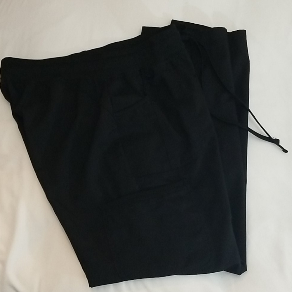 Women black scrubs pants : Scrubstar